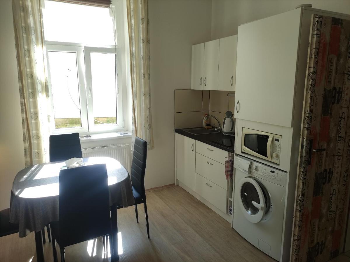 Apartman Friedrichsruh Apartment มาเรียอานซเกลาซนี ภายนอก รูปภาพ